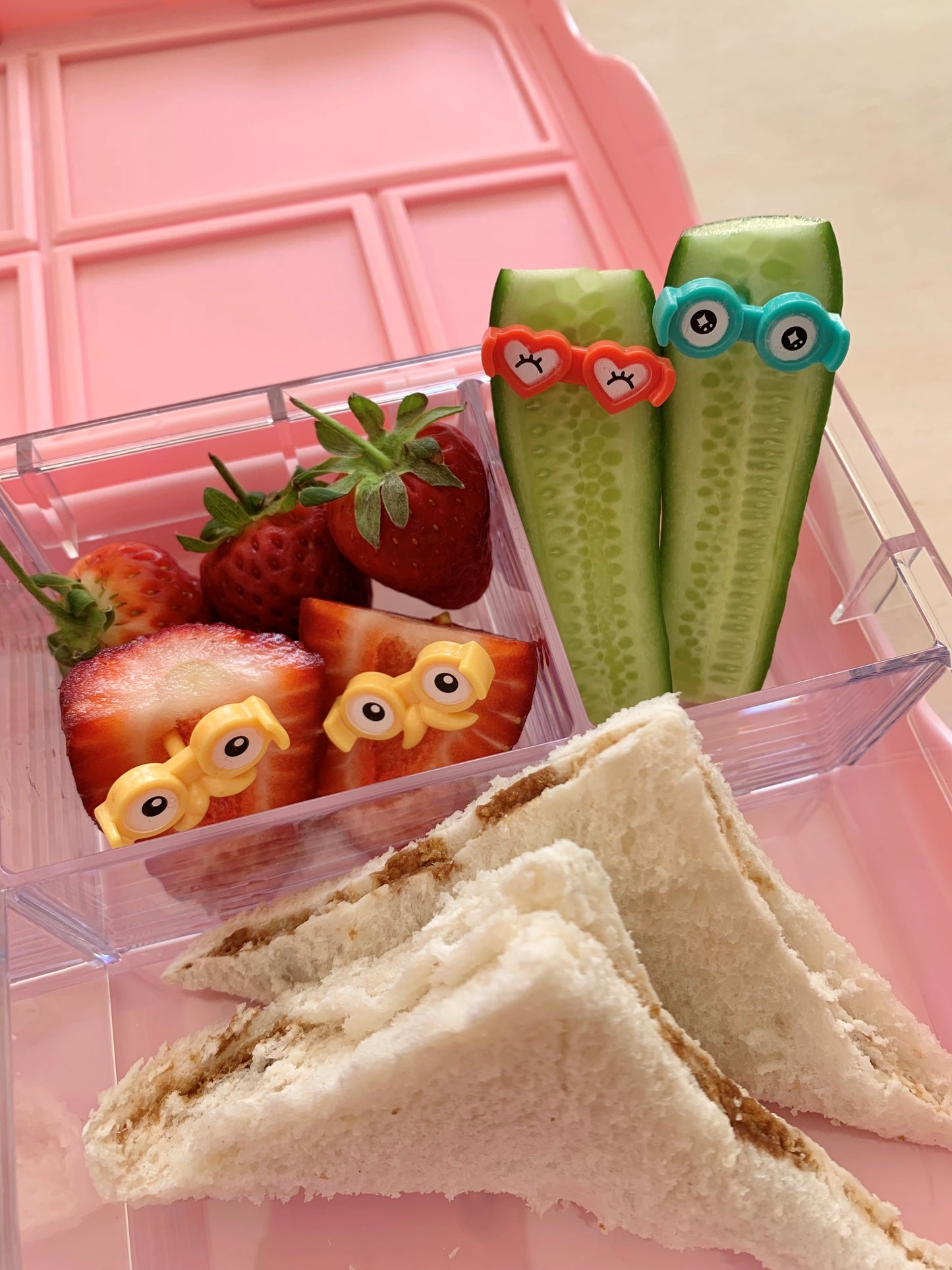 Goggles Food Picks (8 pieces)