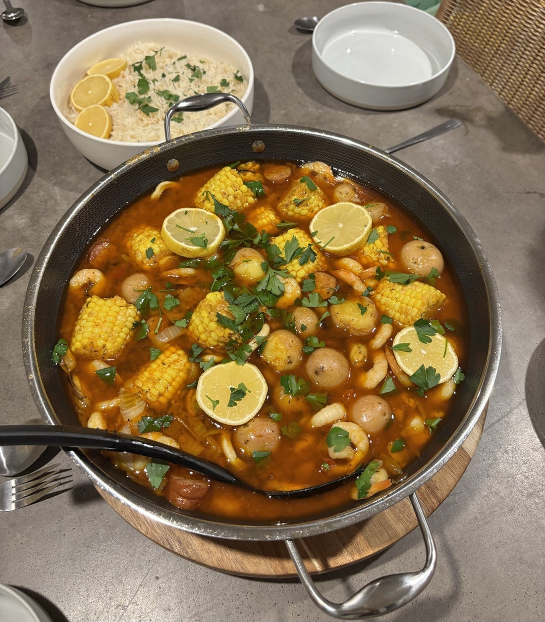 The EASIEST, BUDGET Seafood Boil!